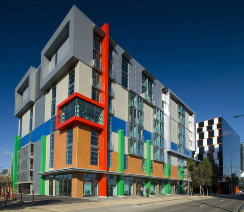 Docklands Private Collection - Hervey Bay Accommodation 0