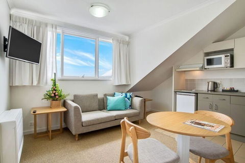 Williamstown Residences - Tourism Hervey Bay 9