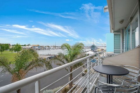 Williamstown Residences - Tourism Hervey Bay 11