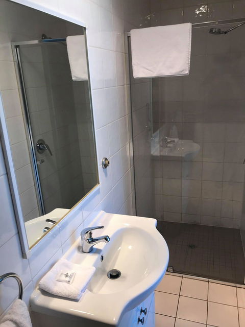Guiding Star Hotel - Tourism Hervey Bay 3