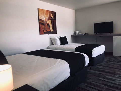 Guiding Star Hotel - Tourism Hervey Bay 9