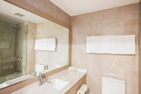 Metro Aspire Hotel Sydney - Hervey Bay Accommodation 7
