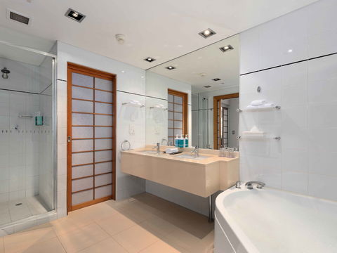 Novotel Sydney On Darling Harbour - Tourism Hervey Bay 13