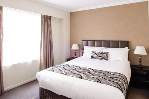 Seasons Darling Harbour - Tourism Hervey Bay 6