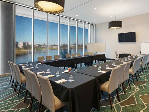 Mercure Melbourne Caroline Springs - Hervey Bay Accommodation 10