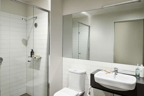 Punthill Essendon Grand - Hervey Bay Accommodation 4