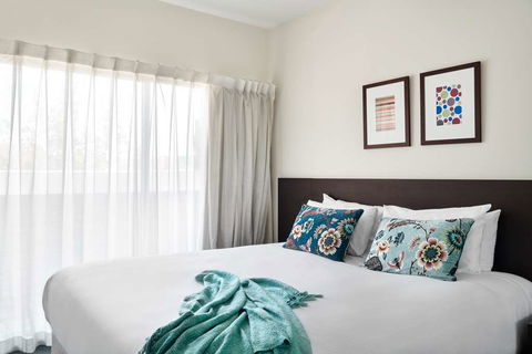 Punthill Essendon Grand - Hervey Bay Accommodation 6