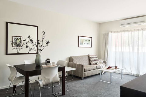 Punthill Essendon Grand - Hervey Bay Accommodation 7
