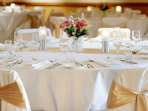 Novotel Canberra - Tourism Hervey Bay 6