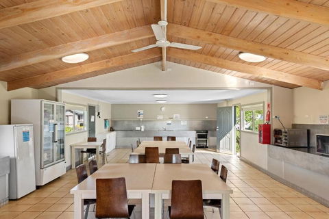 Discovery Parks Melbourne - Hervey Bay Accommodation 1