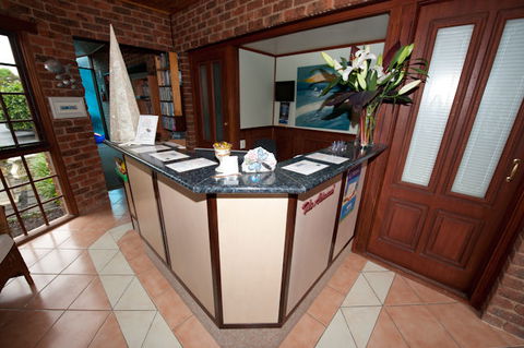 Admiral Motor Inn - Tourism Hervey Bay 1