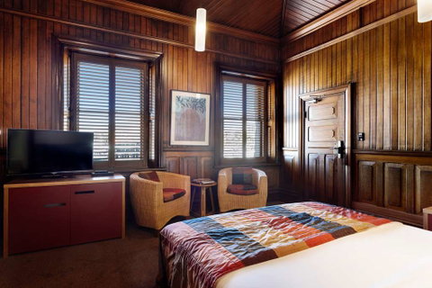 The Henry Jones Art Hotel - Hervey Bay Accommodation 5