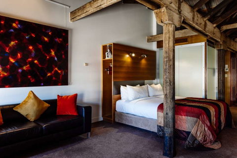 The Henry Jones Art Hotel - Hervey Bay Accommodation 12