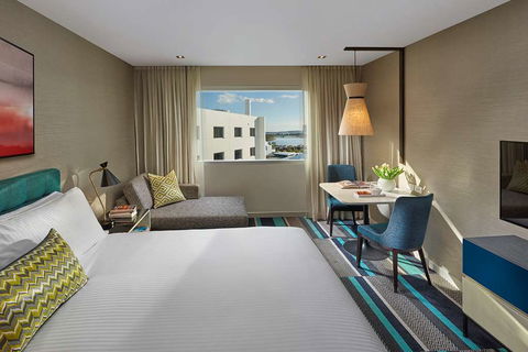 Crown Promenade Perth - Tourism Hervey Bay 1
