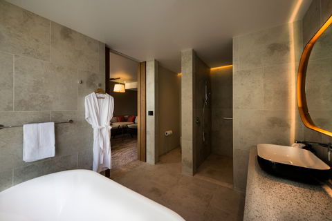 Crowne Plaza Hobart - Tourism Hervey Bay 7