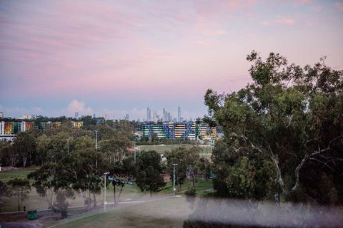 Mantra Southport Sharks - Tourism Hervey Bay 3