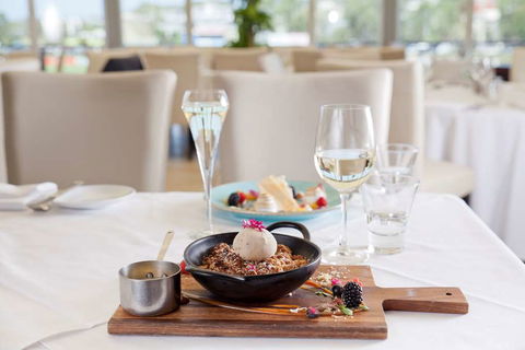 Mantra Southport Sharks - Tourism Hervey Bay 10