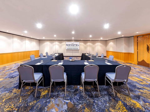 Novotel Surfers Paradise - Tourism Hervey Bay 7