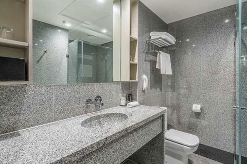 Mantra Tullamarine Hotel - Tourism Hervey Bay 6