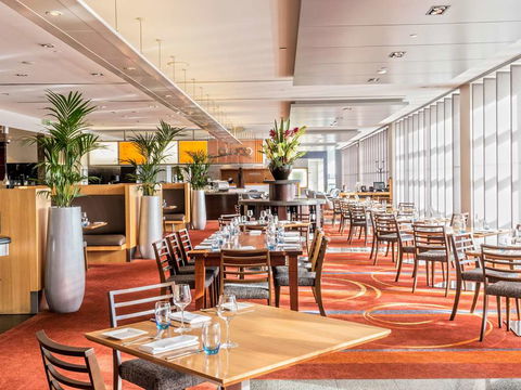 PARKROYAL Melbourne Airport - Hervey Bay Accommodation 10