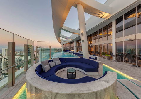 The Darling Gold Coast - Tourism Hervey Bay 9