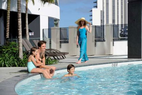 Peppers Broadbeach - Tourism Hervey Bay 10