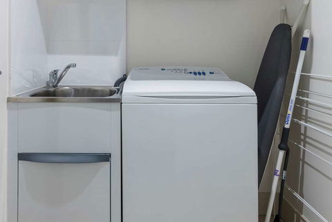 Wyndham Surfers Paradise Resort - Hervey Bay Accommodation 17