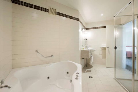 Mermaid Waters by Nightcap Plus - Hervey Bay Accommodation 7