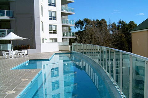 Pacific Suites Canberra - Hervey Bay Accommodation 2