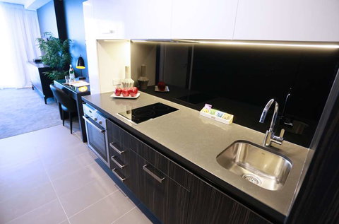 Alex Perry Hotel and Apartments - Hervey Bay Accommodation 11