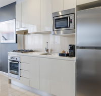 Meriton Suites Zetland - Hervey Bay Accommodation