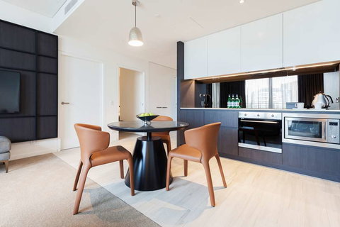 Skye Suites Green Square - Hervey Bay Accommodation 11