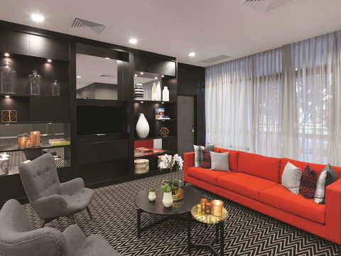 Adina Apartment Hotel Sydney Airport - Tourism Hervey Bay 3