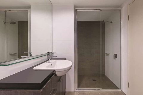 Adina Apartment Hotel Sydney Airport - Tourism Hervey Bay 6