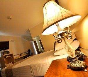 Emerald Maraboon Motor Inn - Tourism Hervey Bay 11
