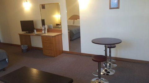 St Georges Motor Inn - Tourism Hervey Bay 13