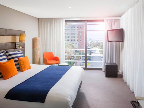 Novotel Newcastle Beach - Tourism Hervey Bay 0