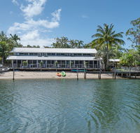 Caribbean Noosa - Tourism Hervey Bay