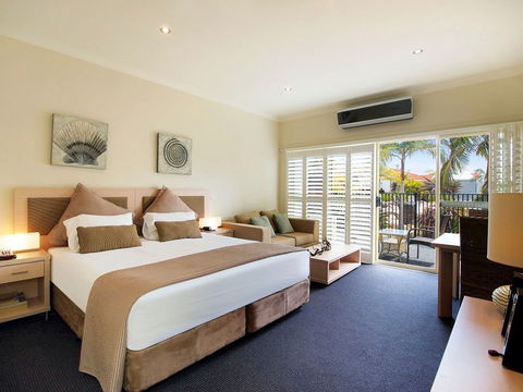 Oaks Pacific Blue Resort - Hervey Bay Accommodation 0