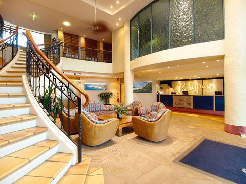 Oaks Calypso Plaza Resort - Hervey Bay Accommodation 1
