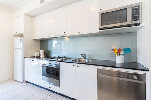 Astra Apartments Sydney CBD - Tourism Hervey Bay 2