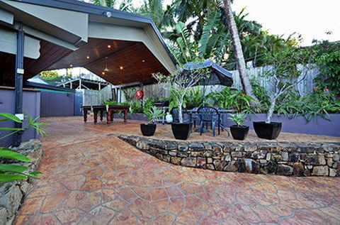 Airlie Beach Motor Lodge - Tourism Hervey Bay 0