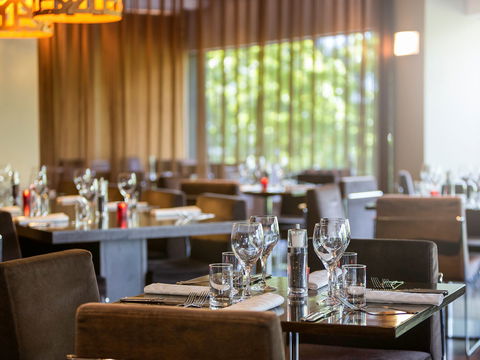 Novotel Canberra - Tourism Hervey Bay 1