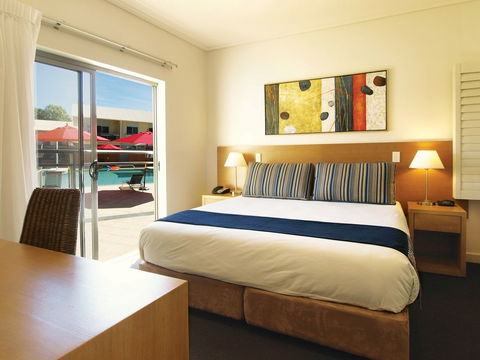 Oaks Broome - Hervey Bay Accommodation 2