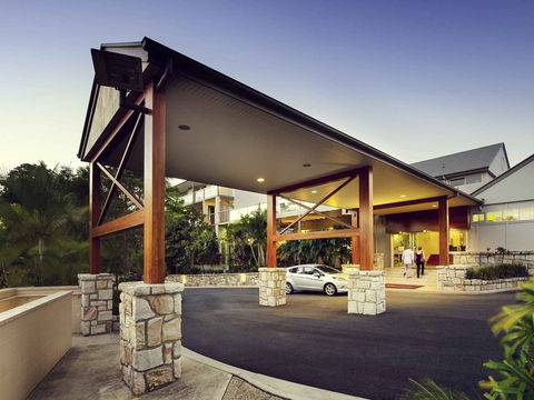 Mercure Clear Mountain Lodge - Tourism Hervey Bay 0