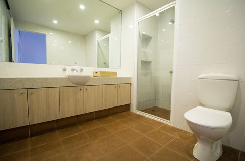 Emu Walk Apartments, Grand Mercure Apts - Hervey Bay Accommodation 1