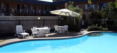 Bella Villa Motor Inn - Tourism Hervey Bay 1
