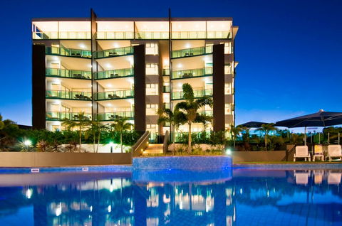 Akama Resort - Tourism Hervey Bay 0