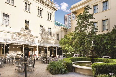 Adina Apartment Hotel Adelaide Treasury - Tourism Hervey Bay 1