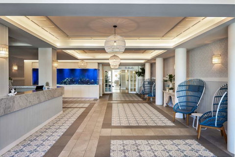 The Beachcomber Hotel & Resort - Hervey Bay Accommodation 1